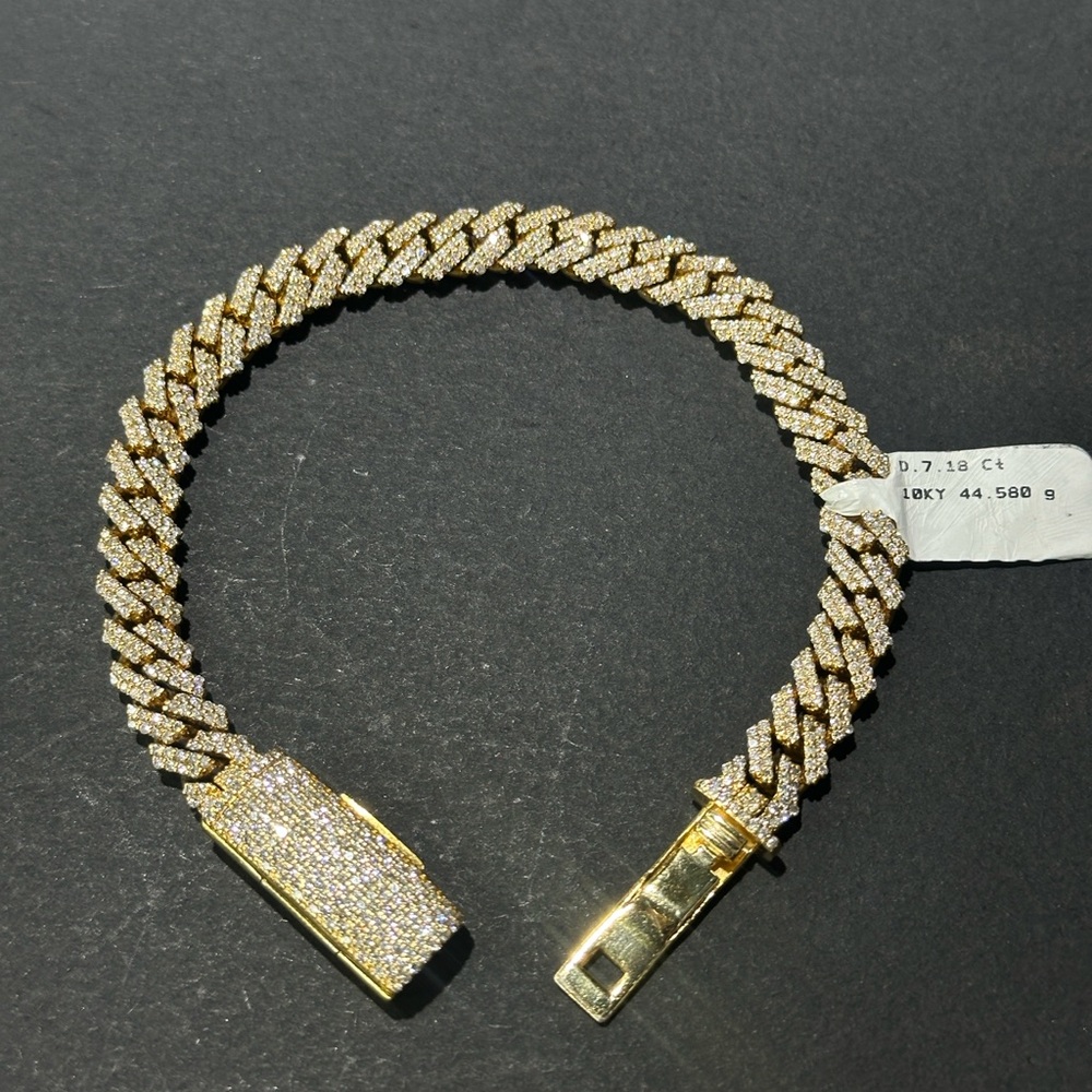 Gold Cuban Link Bracelet